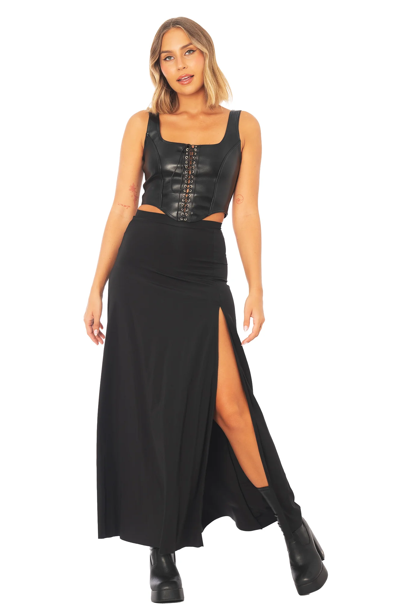 Black Sleek Split Maxi Skirt - Image 3