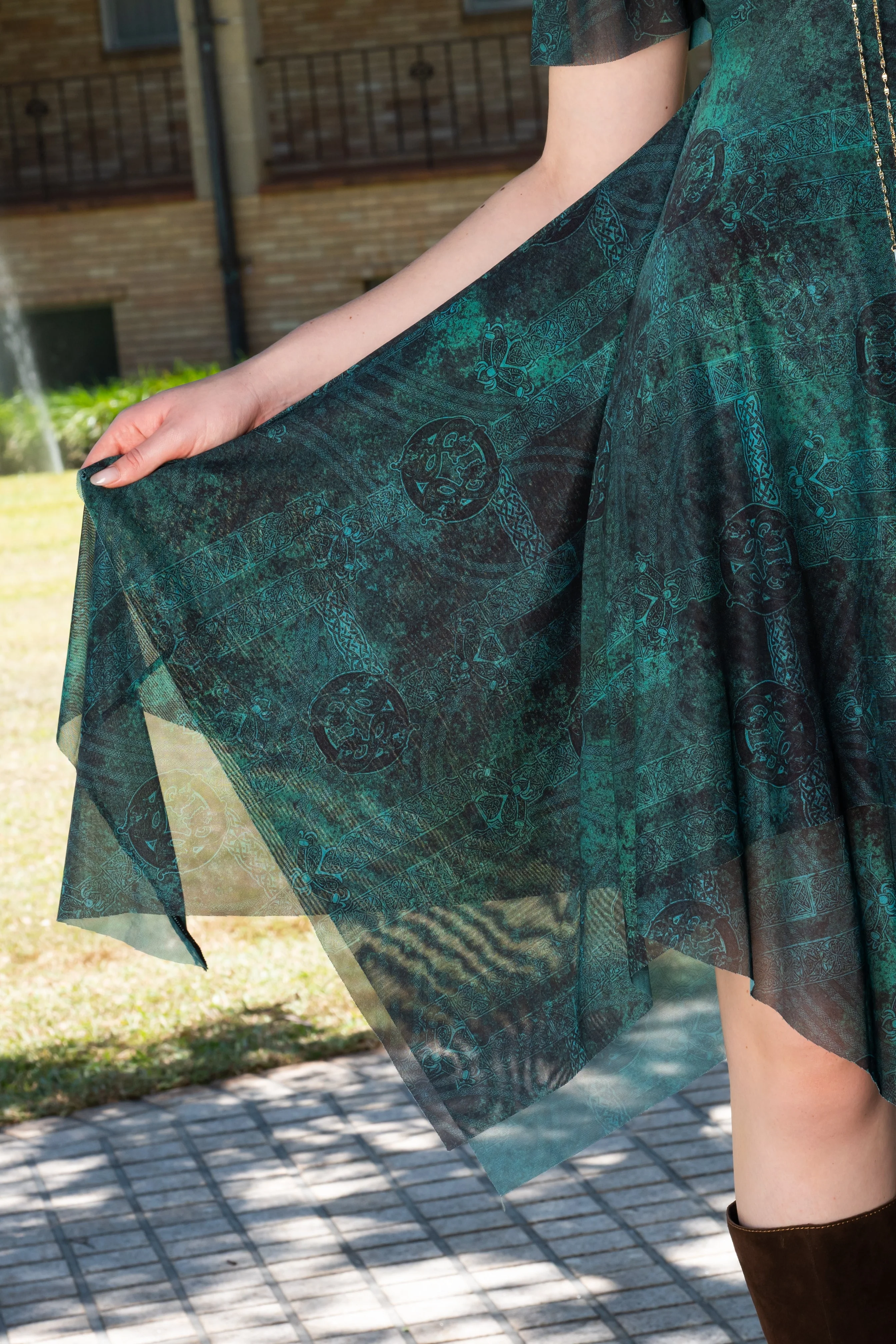 Moss Maiden Handkerchief Short Sleeve Dress - Image 3