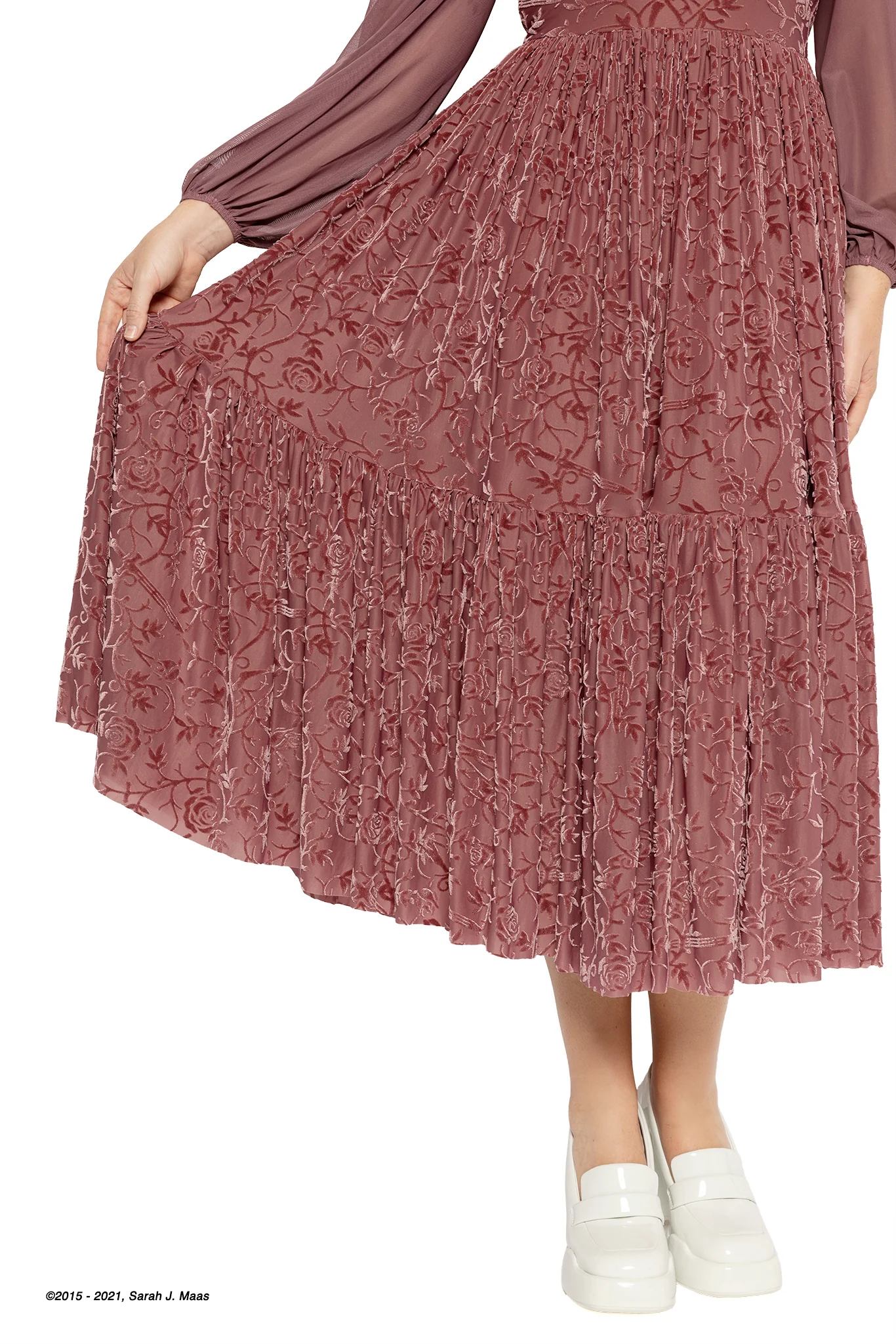 Spring Court Rosewood Burned Velvet Fae Queen Dress - Image 7